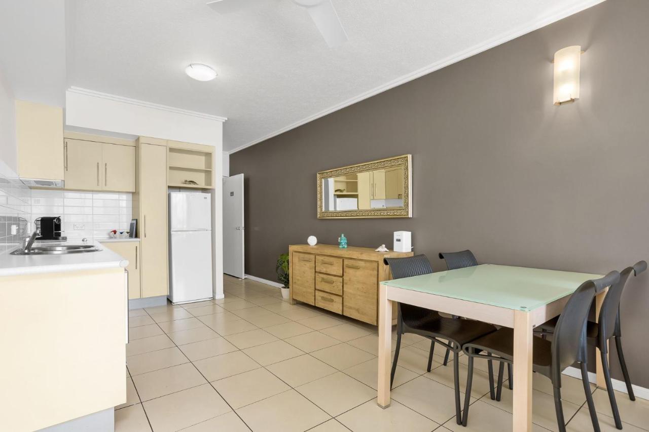 City Quays Luxury Dual Key Apartment Cairns Exterior photo